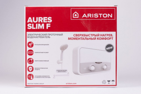 Водонагреватель проточный ARISTON Aures SF 5.5 COM (кран+душ) белый